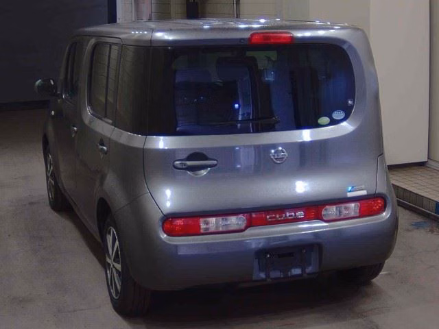 NISSAN CUBE