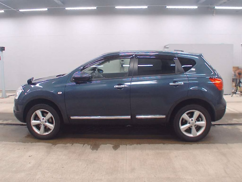 NISSAN DUALIS