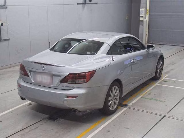 LEXUS IS250