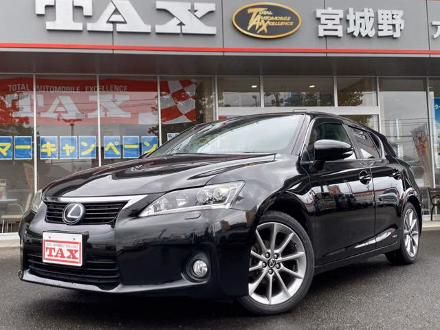 LEXUS CT200H