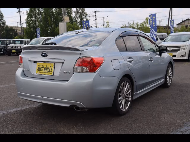 SUBARU IMPREZA