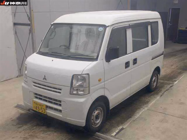 MITSUBISHI MINICAB