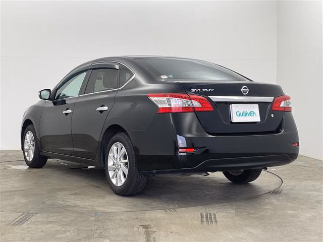 NISSAN SYLPHY