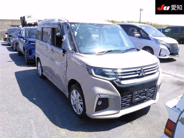 Mitsubishi Delica D:2