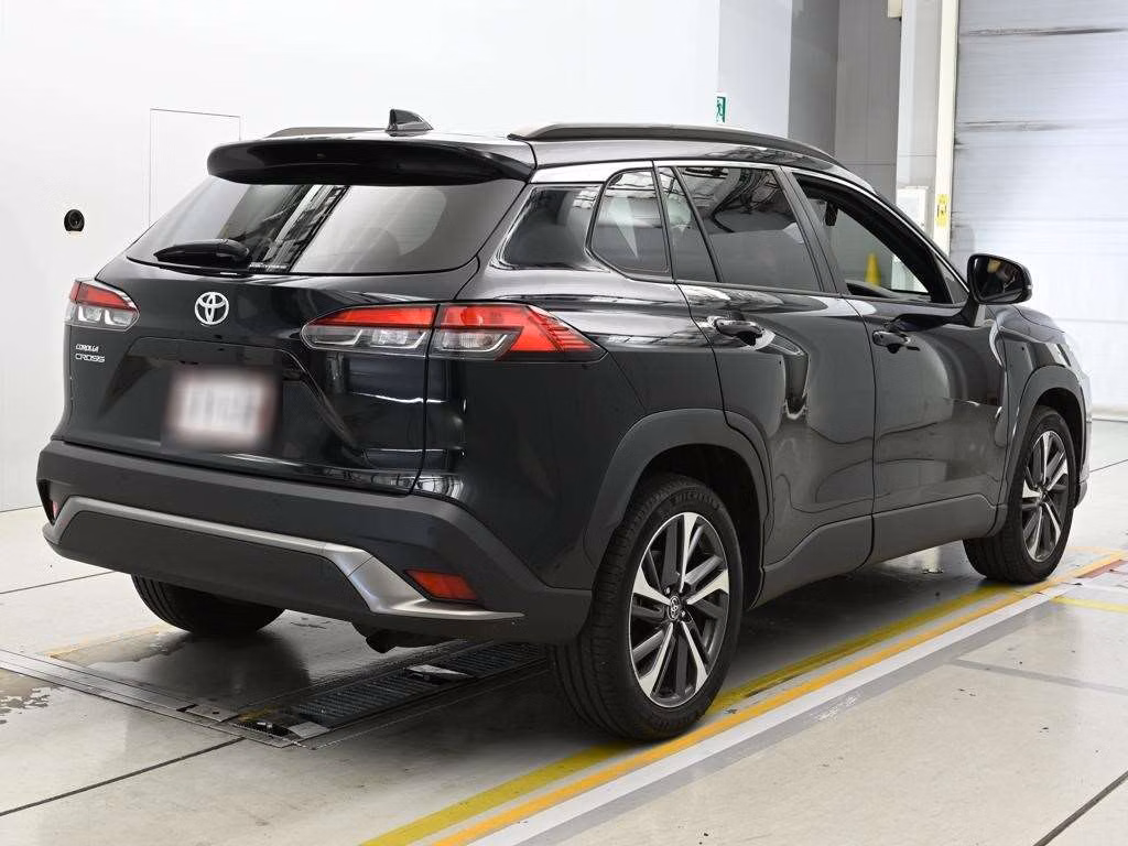 TOYOTA COROLLA CROSS