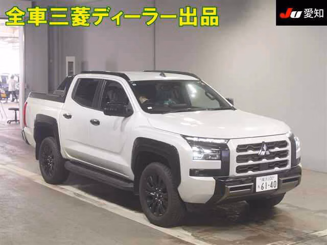 MITSUBISHI TRITON
