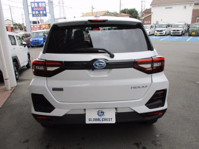 DAIHATSU ROCKY