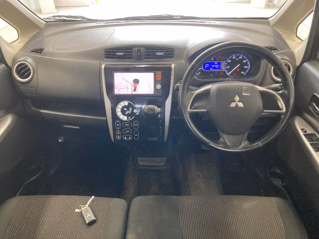MITSUBISHI EK CUSTOM