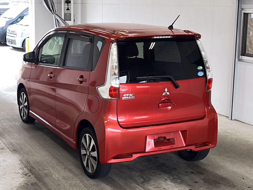 MITSUBISHI EK CUSTOM