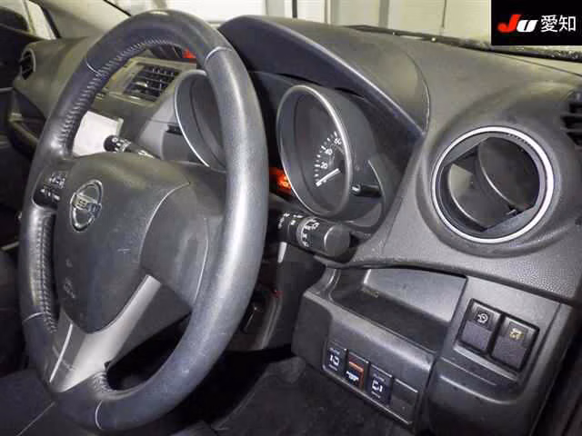NISSAN LAFESTA
