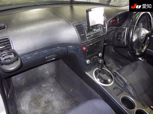 SUBARU LEGACY