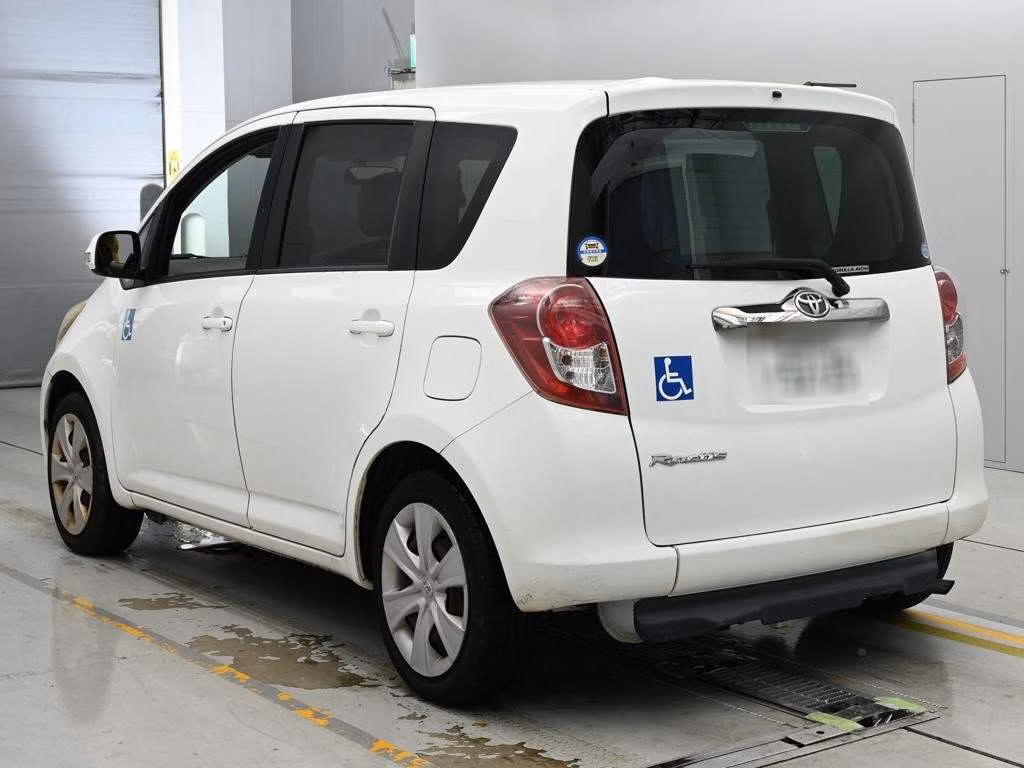 TOYOTA RACTIS
