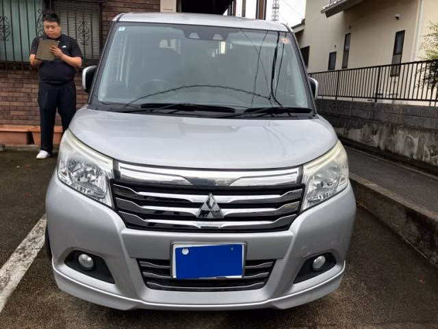 Mitsubishi Delica D:2