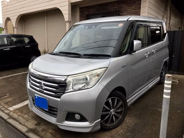 Mitsubishi Delica D:2