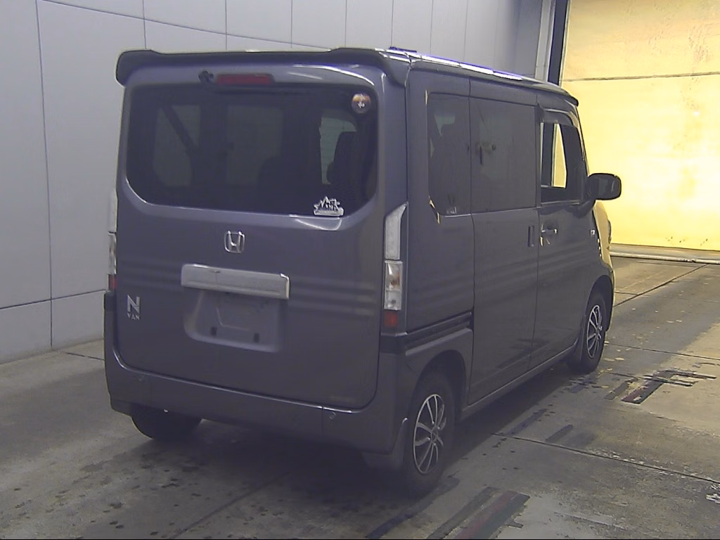 HONDA N-VAN