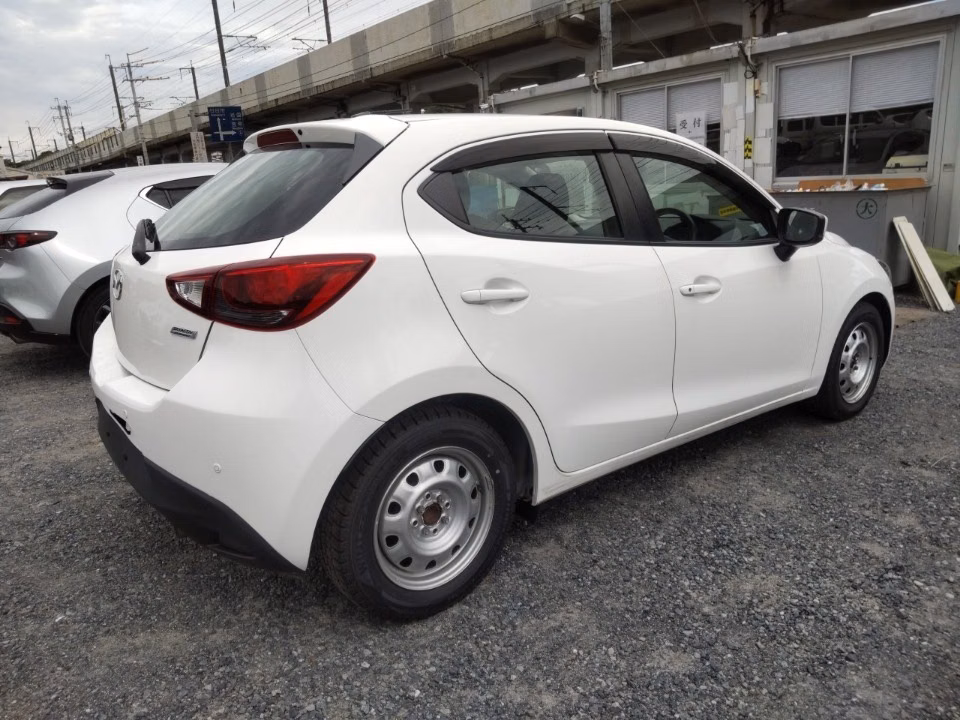 MAZDA MAZDA2