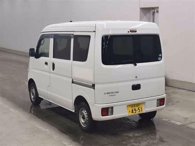 MITSUBISHI MINICAB