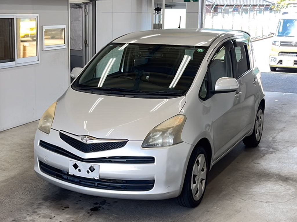 TOYOTA RACTIS