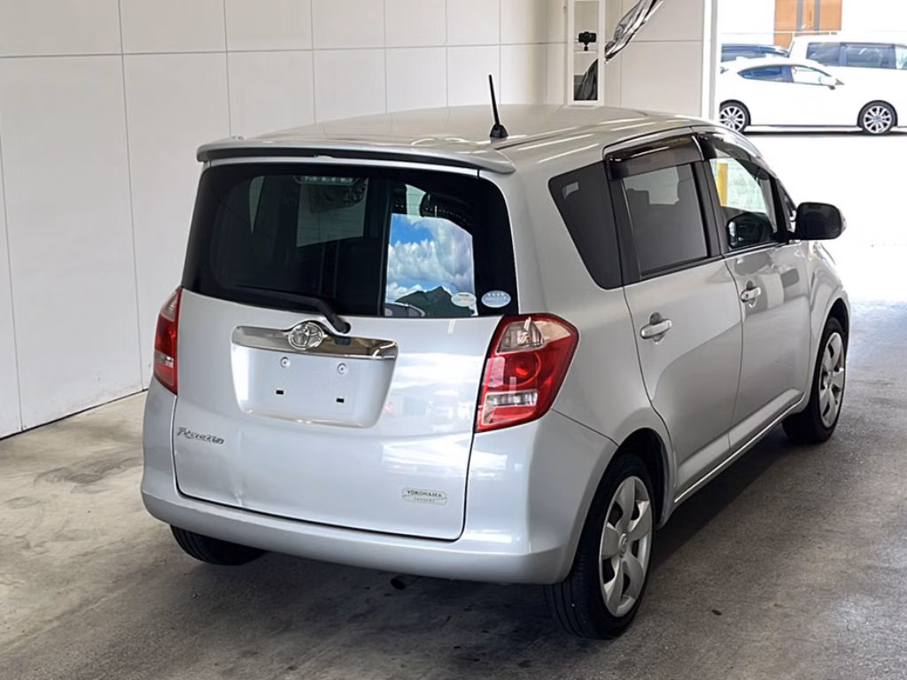 TOYOTA RACTIS
