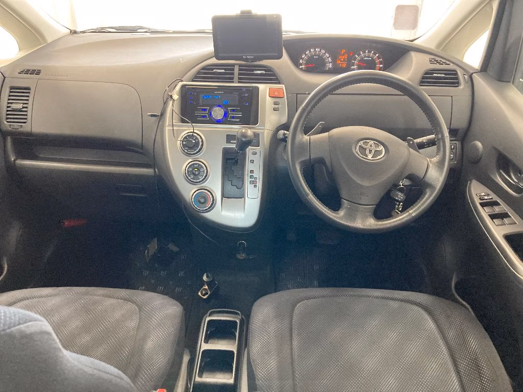 TOYOTA RACTIS
