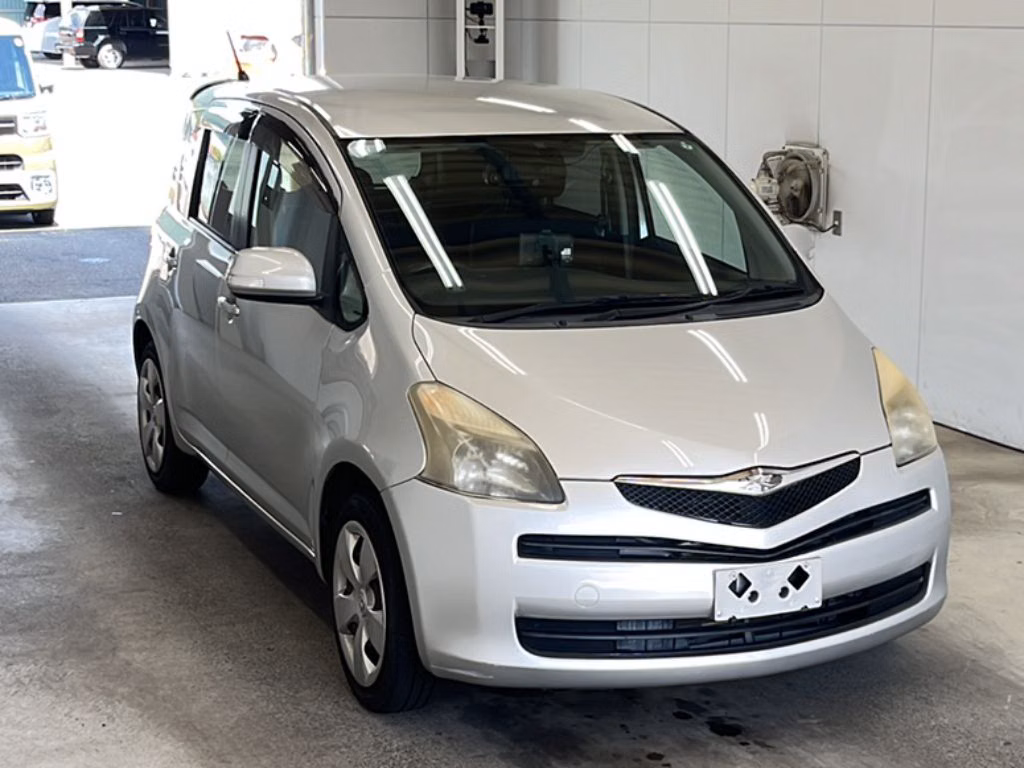 TOYOTA RACTIS
