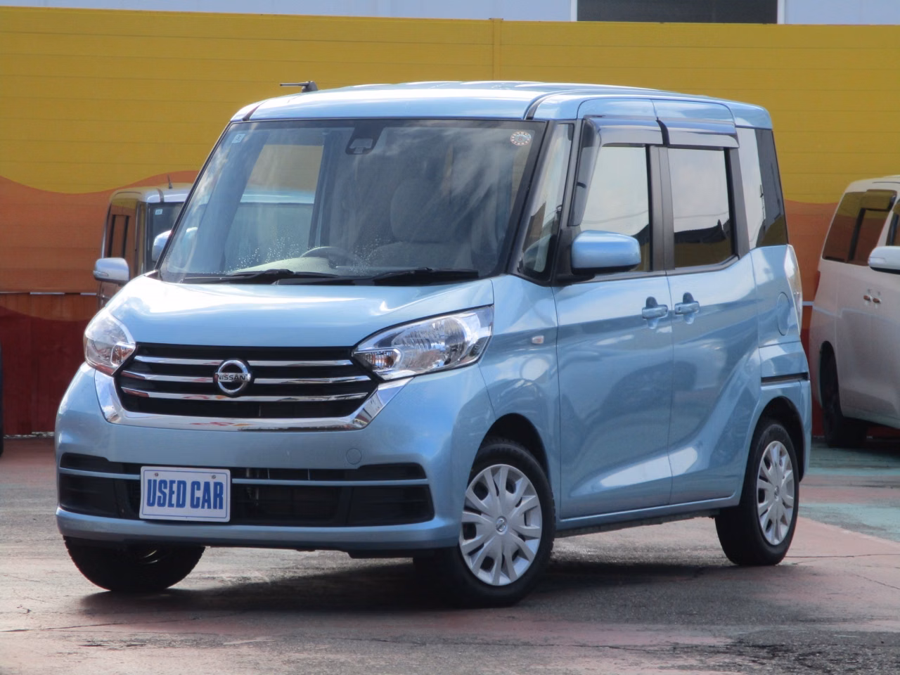 NISSAN DAYZ ROOX
