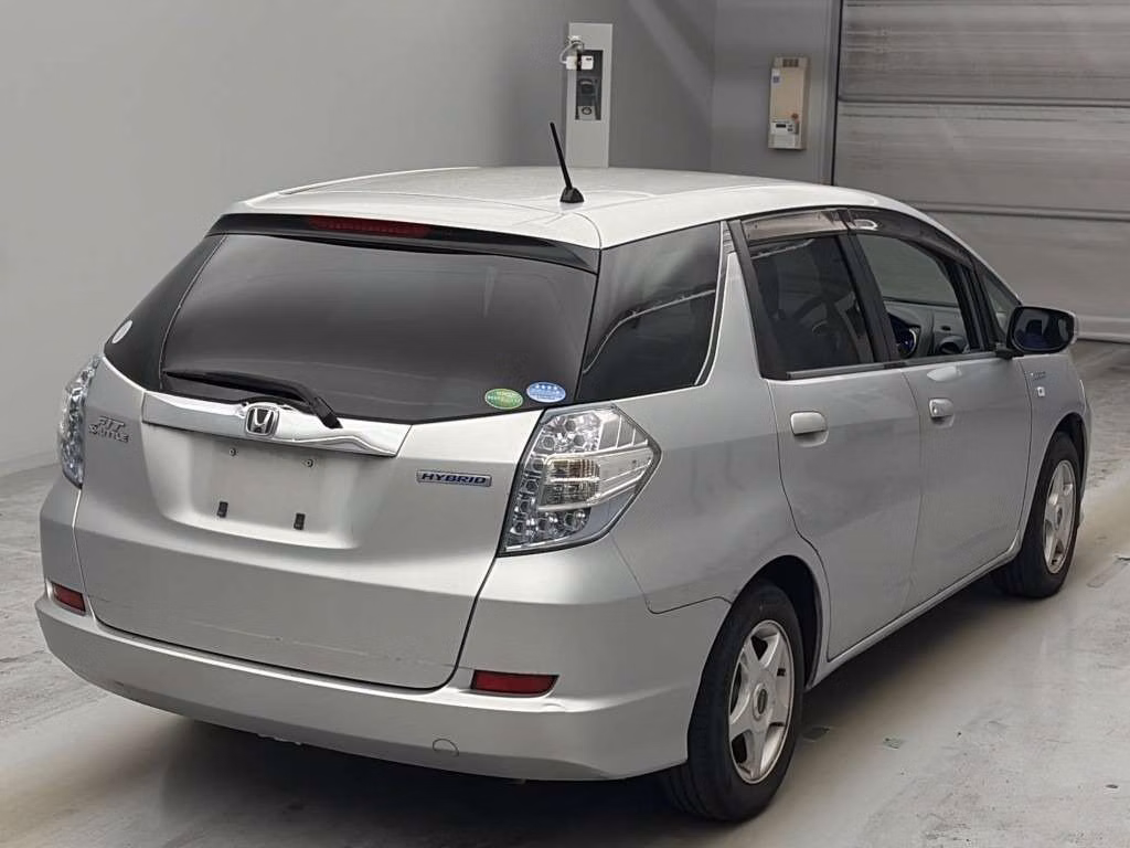 HONDA FIT SHUTTLE