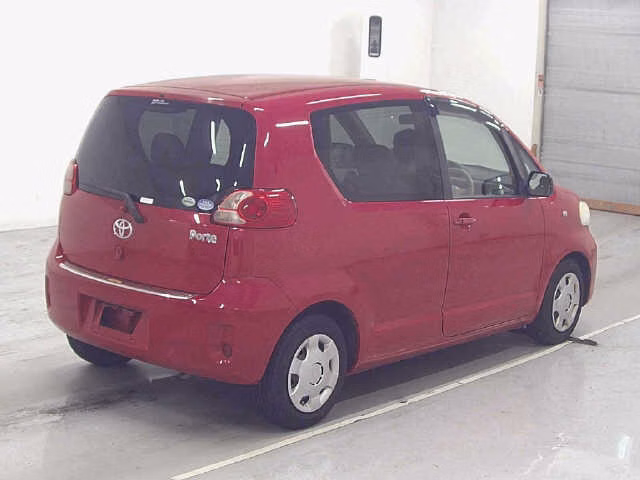 TOYOTA PORTE