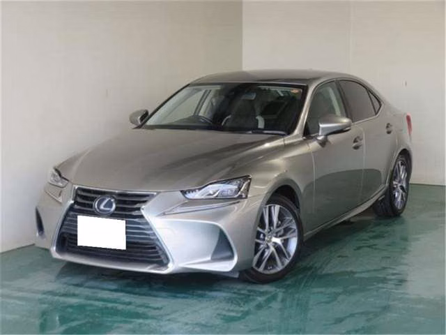 Lexus IS300h
