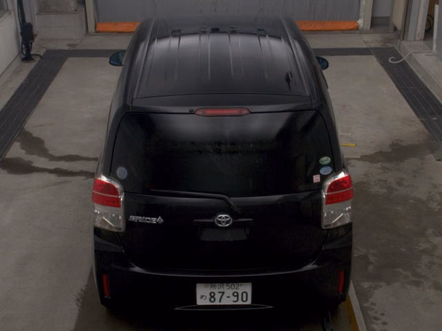 TOYOTA SPADE