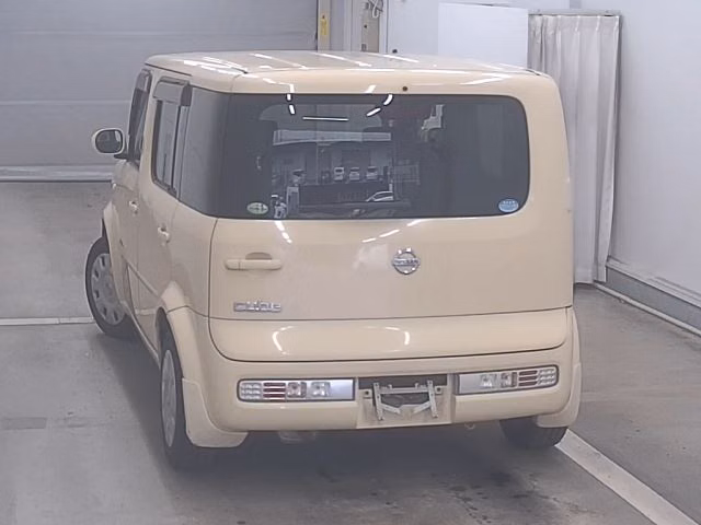 NISSAN CUBE