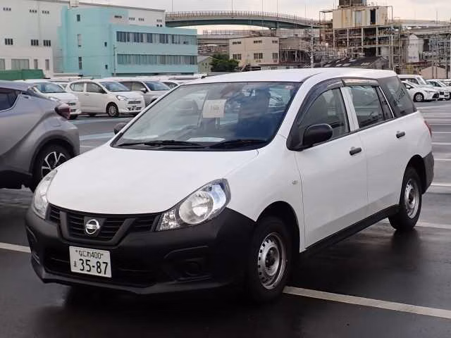 Nissan AD