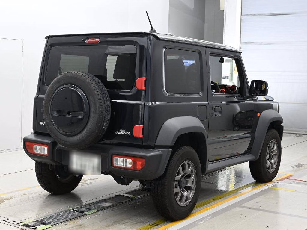 SUZUKI JIMNY SIERRA