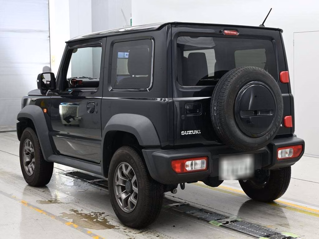 SUZUKI JIMNY SIERRA
