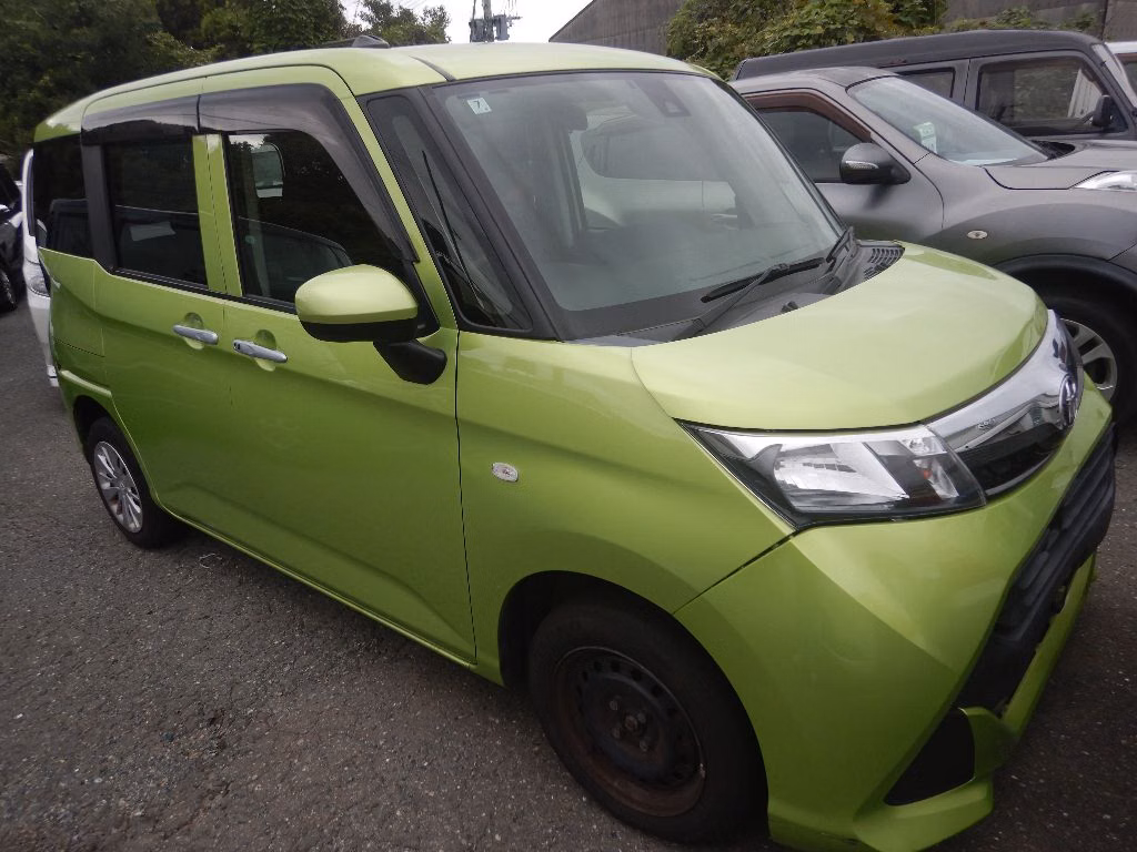 TOYOTA TANK