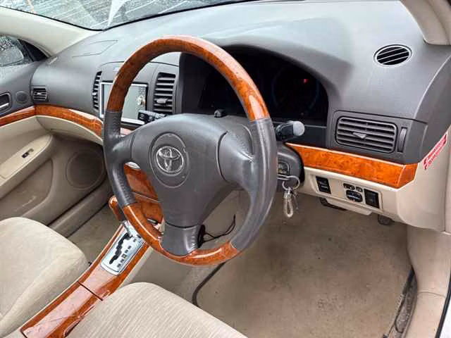 TOYOTA PREMIO