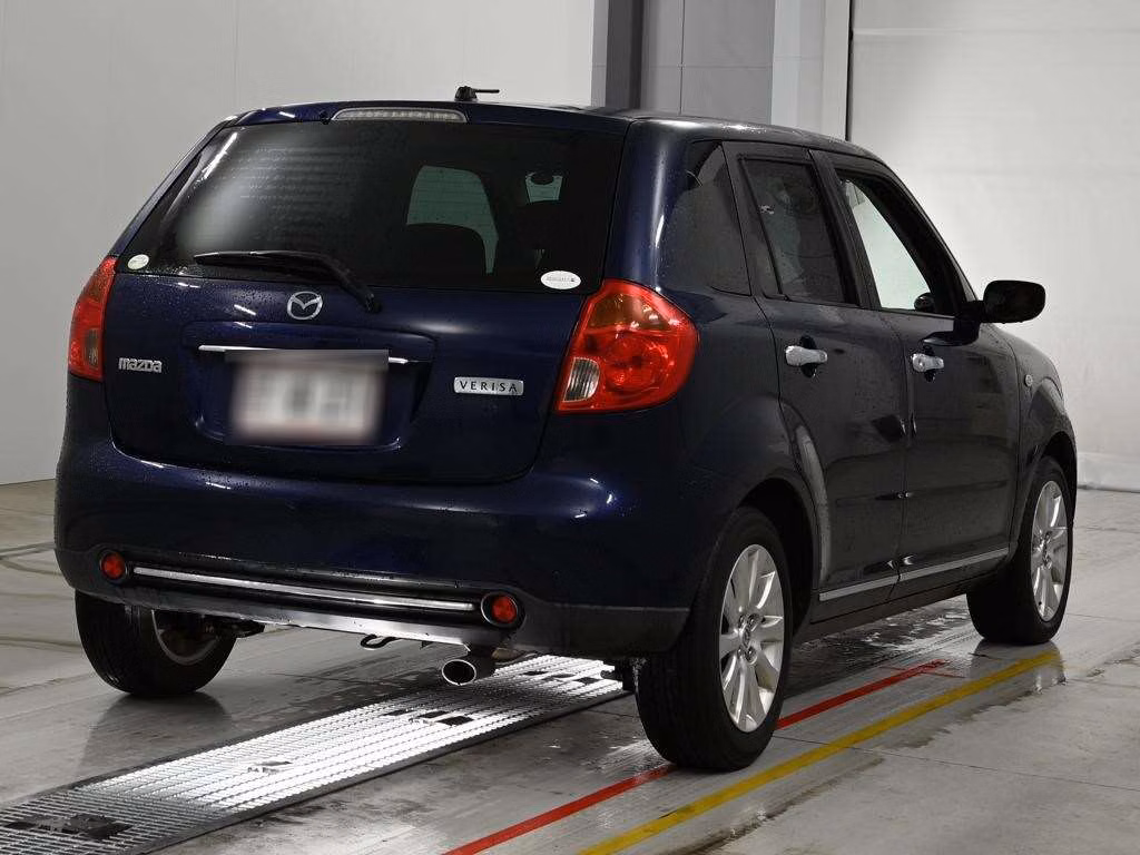 MAZDA VERISA