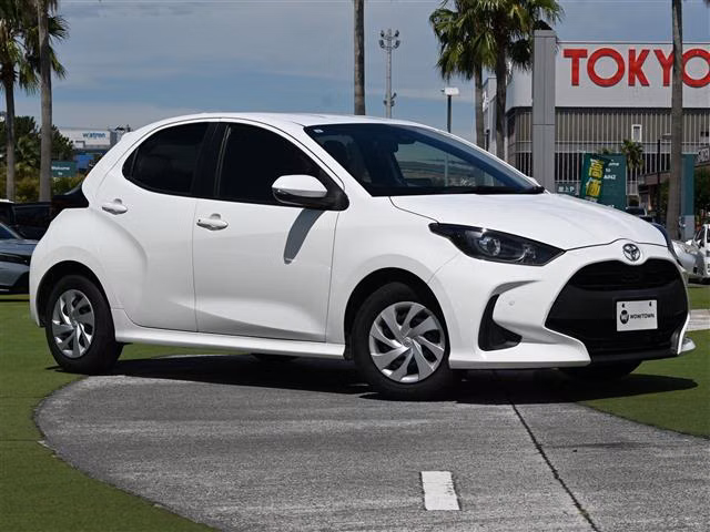 TOYOTA YARIS