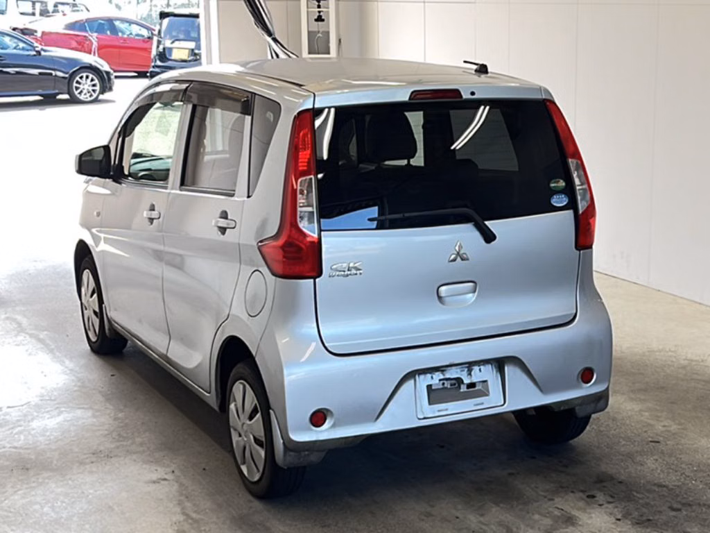 MITSUBISHI EK WAGON
