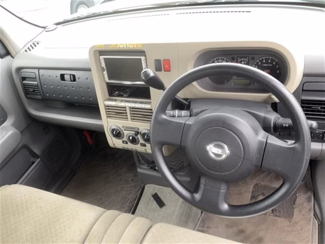 NISSAN CUBE
