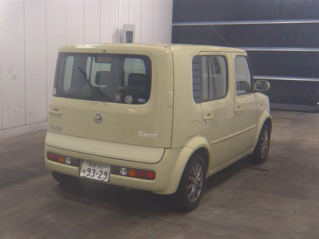 NISSAN CUBE