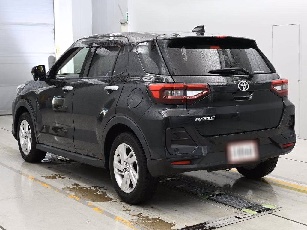 TOYOTA RAIZE