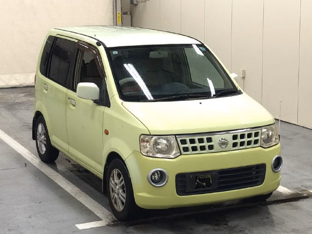 Nissan Otti