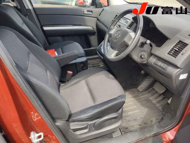 MAZDA MPV