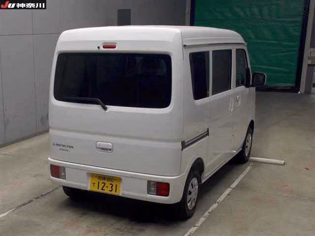 MITSUBISHI MINICAB