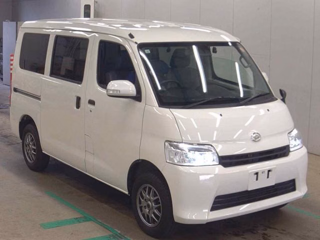 DAIHATSU GRAN MAX