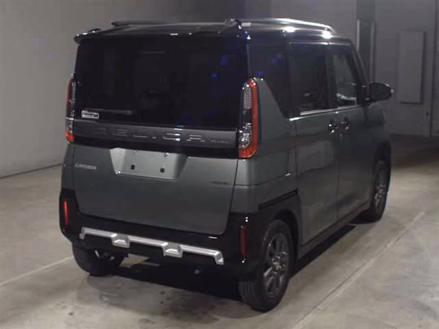 MITSUBISHI DELICA MINI