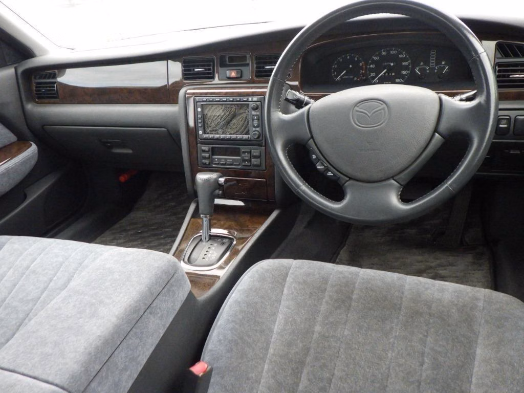 MAZDA SENTIA