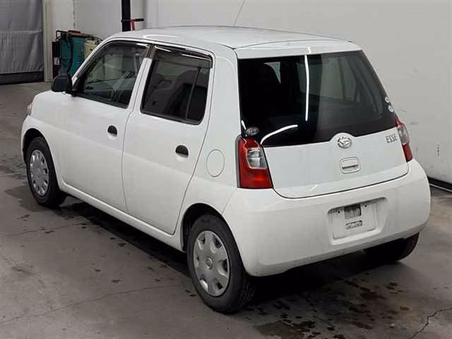 DAIHATSU ESSE