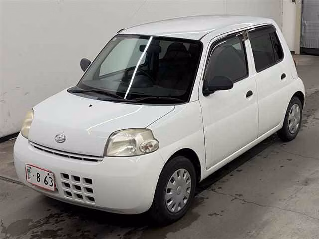 DAIHATSU ESSE